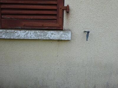 Guichen_exp, Facade_Ouest_4_fenetre_nord_zoom