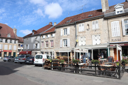 20200813-02 GR7 Ballon d'Alsace - Grancey - Beaune, 1778 Langres : la place Jeanson