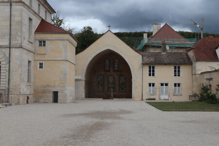 20200813-02 GR7 Ballon d'Alsace - Grancey - Beaune, 1886 L'abbaye d'Auberive : le chevet médiéval