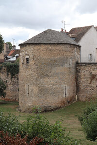 20200813-02 GR7 Ballon d'Alsace - Grancey - Beaune, 1982 Beaune : les remparts Nord