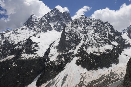 2021-06-01-goulotte-court-metrage-arete-des-cineastes, alpes-aventure-goulotte-glacier-blanc-court-metrage-01