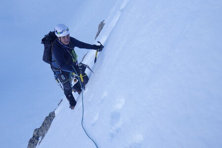 2021-06-01-goulotte-court-metrage-arete-des-cineastes, alpes-aventure-goulotte-glacier-blanc-court-metrage-41