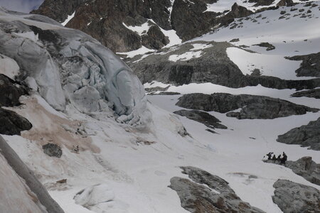 2021-06-09-13-couloirs-glacier-blanc, alpes-aventure-ecole-de-glace-2021-06-10-16