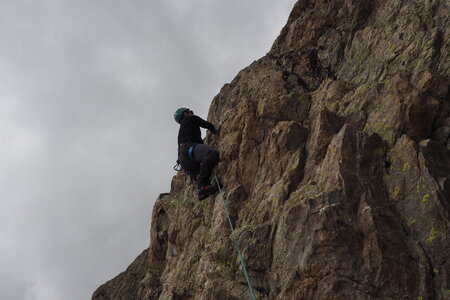 2021-06-16-19-roche-faurio-ecrins, 2021-06-17-alpes-aventure-ecole-glace-rocher-33