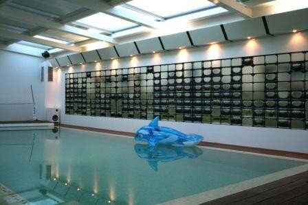Piscine, Déco papier peint 