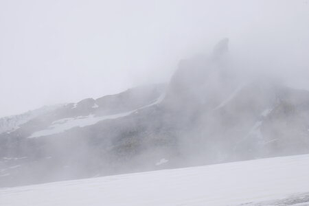 2021-07-14-18-breithorn-pollux-castor, alpes-aventure-montee-au-refuge-mezzalama-2021-07-15-11