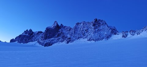 2021-06-27-07-03-mont-blanc, alpes-aventure-aiguille-du-tour-2021-06-30-02