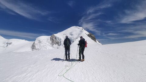 2021-06-27-07-03-mont-blanc, alpes-aventure-mont-blanc-2021-07-02-29