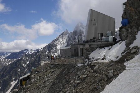 2021-06-27-07-02-mont-blanc-aiguilles-grises, alpes-aventure-refuge-gonella-2021-06-30-40