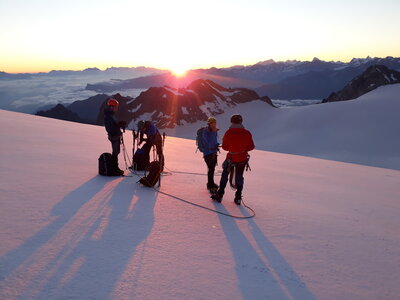 2021-07-26-08-01-mont-blanc-grand-paradis, alpes-aventure-aiguille-du-tour-2021-07-29-02