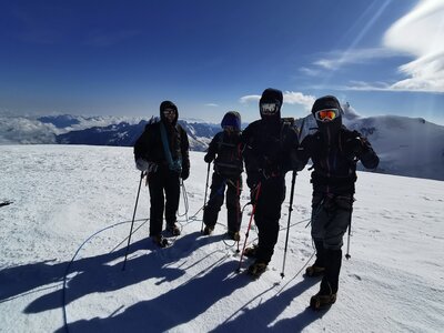 2021-07-26-08-01-mont-blanc-grand-paradis, alpes-aventure-refuge-vallot-2021-07-31-09