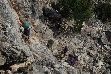 2021-08-09-12-escalade-via-ferrata-hautes-alpes, alpes-aventure-escalade-casse-de-prelles-2021-08-12-02