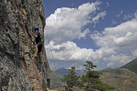 2021-08-09-12-escalade-via-ferrata-hautes-alpes, alpes-aventure-escalade-casse-de-prelles-2021-08-12-04