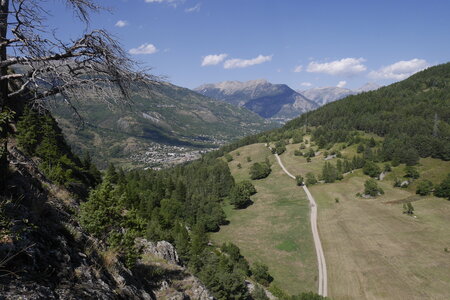 2021-08-09-12-escalade-via-ferrata-hautes-alpes, alpes-aventure-escalade-rocher-baron-2021-08-10-03