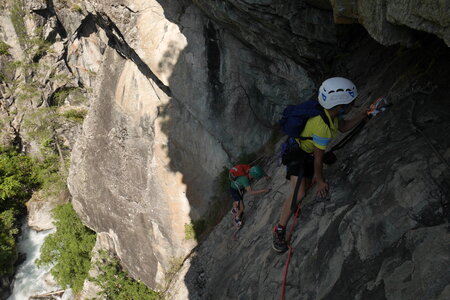2021-08-09-12-escalade-via-ferrata-hautes-alpes, alpes-aventure-via-ferrata-gorges-ailefroide-2021-08-11-26