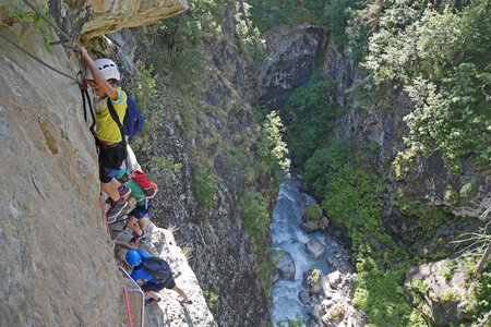 2021-08-09-12-escalade-via-ferrata-hautes-alpes, alpes-aventure-via-ferrata-gorges-ailefroide-2021-08-11-28