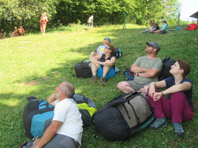 QG 2021 (Version forum), Parawaiting au Sapenay...