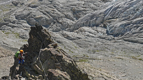 2021-08-25-30-trilogie-du-glacier-blanc, alpes-aventure-alpinisme-aiguille-pierre-estienne-pdb-2021-08-27-74