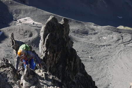 2021-08-25-30-trilogie-du-glacier-blanc, alpes-aventure-alpinisme-arete-des-cineastes-2021-08-29-06