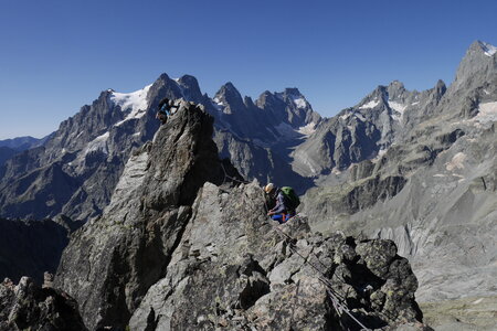 2021-08-25-30-trilogie-du-glacier-blanc, alpes-aventure-alpinisme-arete-des-cineastes-2021-08-29-09