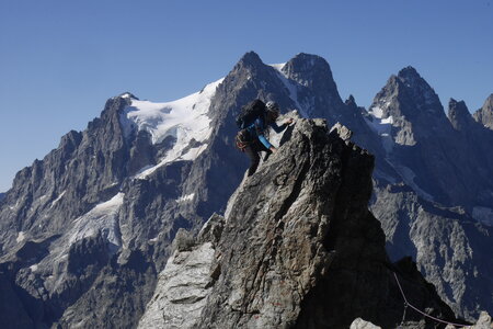 2021-08-25-30-trilogie-du-glacier-blanc, alpes-aventure-alpinisme-arete-des-cineastes-2021-08-29-12
