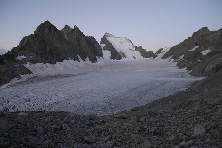 2021-08-25-30-trilogie-du-glacier-blanc, alpes-aventure-alpinisme-arete-sud-pic-du-glacier-blanc-2021-08-28-03