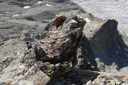 2021-08-25-30-trilogie-du-glacier-blanc, alpes-aventure-alpinisme-arete-sud-pic-du-glacier-blanc-2021-08-28-16