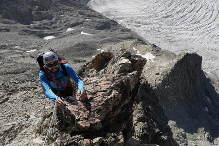 2021-08-25-30-trilogie-du-glacier-blanc, alpes-aventure-alpinisme-arete-sud-pic-du-glacier-blanc-2021-08-28-20