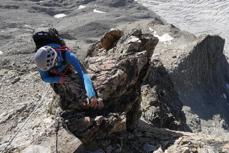 2021-08-25-30-trilogie-du-glacier-blanc, alpes-aventure-alpinisme-arete-sud-pic-du-glacier-blanc-2021-08-28-21