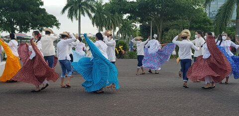 Panama, Panama City : danseurs traditionnels