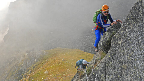 2021-08-31-09-04-mont-viso, alpes-aventure-alpinisme-punta-venezia-cresta-perotti-2021-09-01-13
