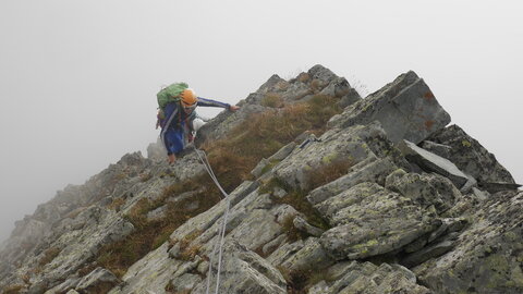 2021-08-31-09-04-mont-viso, alpes-aventure-alpinisme-punta-venezia-cresta-perotti-2021-09-01-14