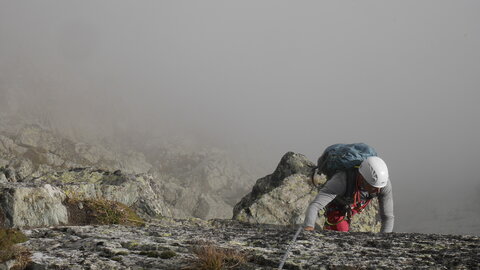 2021-08-31-09-04-mont-viso, alpes-aventure-alpinisme-punta-venezia-cresta-perotti-2021-09-01-31