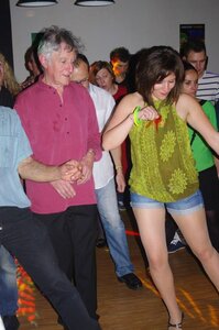 Soirée Salsa au British N°1, 21427_4165936779725_22746859_n