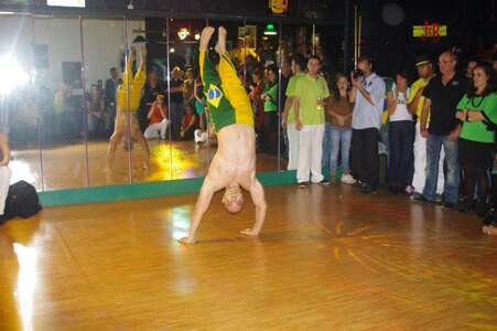 Soirée Salsa au British N°1, 318743_4165922699373_1594791312_n