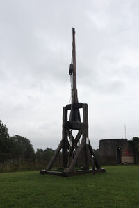 20210821 Montreuil sur Mer, 2356 La citadelle de Montreuil, bricole