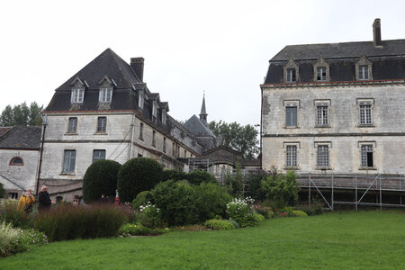 20210821 Montreuil sur Mer, 2396 Chartreuse de Neuville, vue depuis les jardins