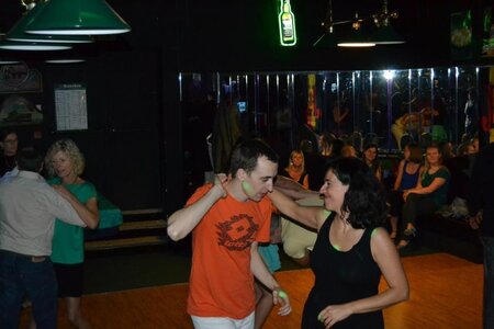 Soirée Salsa au British N°1, 548984_449329738437734_1762071023_n