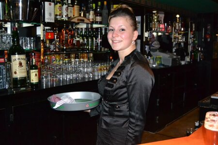 Soirée Salsa au British N°1, 311249_449345185102856_1050281959_n