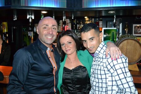 Soirée Salsa au British N°1, 387601_449334018437306_1067743730_n