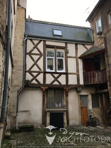 XIV Verrière gothique rue du bourg , IMG_3056