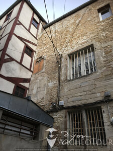 XIV Verrière gothique rue du bourg , IMG_3062