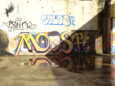 Street Art, secteur Port de pêche de Lorient, le 03/10/2021<br>@copyleft <a href=https://www.le-fab-lab.com>Le Fab'Blab</a> Licence Art Libre, port-de-lorient-street-art-19