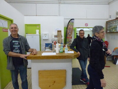 12eme tournoi Esprit-Bad Cosne, P1130372