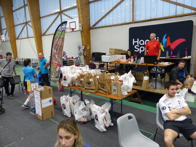 12eme tournoi Esprit-Bad Cosne, P1140222