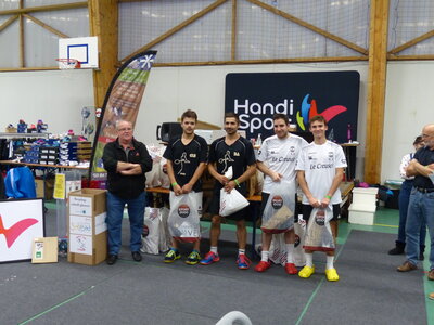 12eme tournoi Esprit-Bad Cosne, P1140242