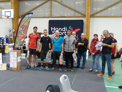 12eme tournoi Esprit-Bad Cosne, P1140261
