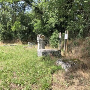 Arko, W01 - Briord - N&eacute;cropole et st&egrave;les fun&eacute;raires gallo-romaines 1