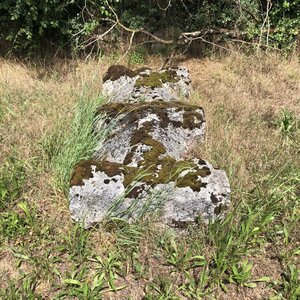 Arko, W01 - Briord - N&eacute;cropole et st&egrave;les fun&eacute;raires gallo-romaines 12