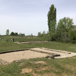 Arko, W38 - Hieres-sur-Amby - Site arch&eacute;ologique de Larina 2